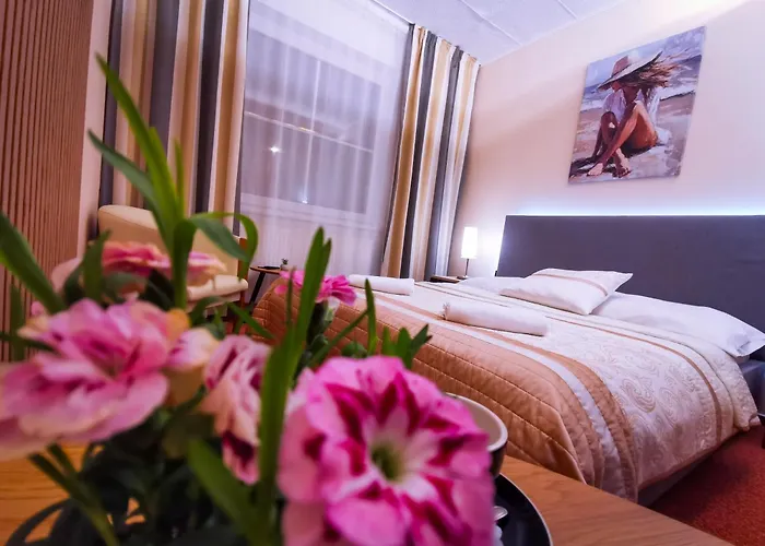 Wellness Stare Mesto Hotel 3*
